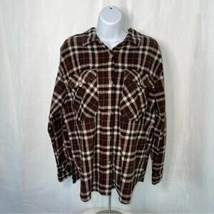 Rue 21 Flannel Style Fleecy Top
